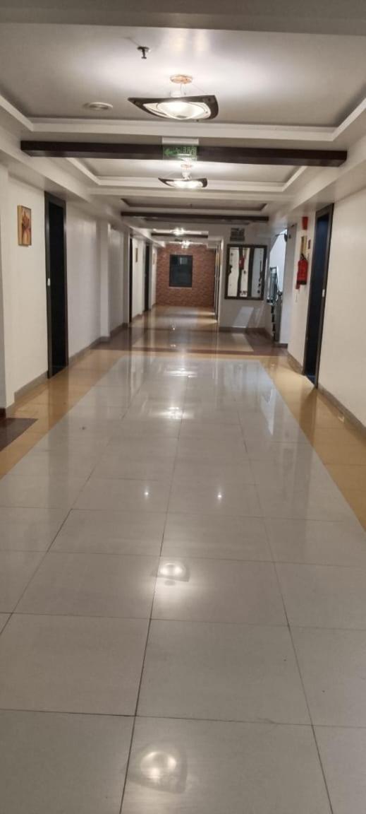 Surya Continental Hotel Lucknow Eksteriør billede